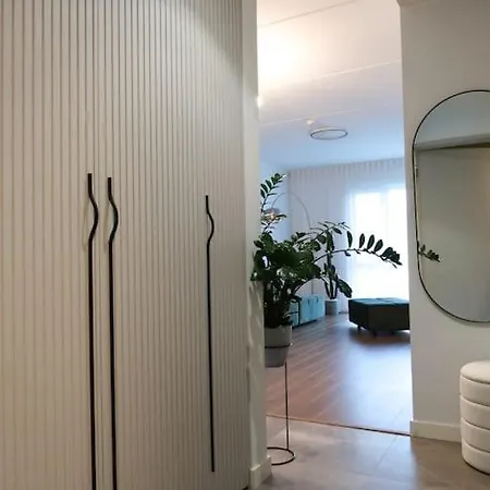Spacious In Kristiine District! アパート