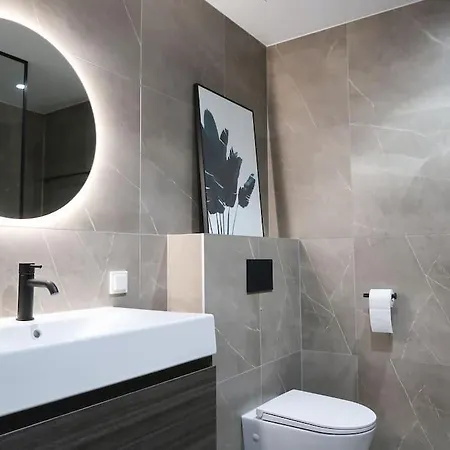 Apartment Spacious In Kristiine District! Tallinn